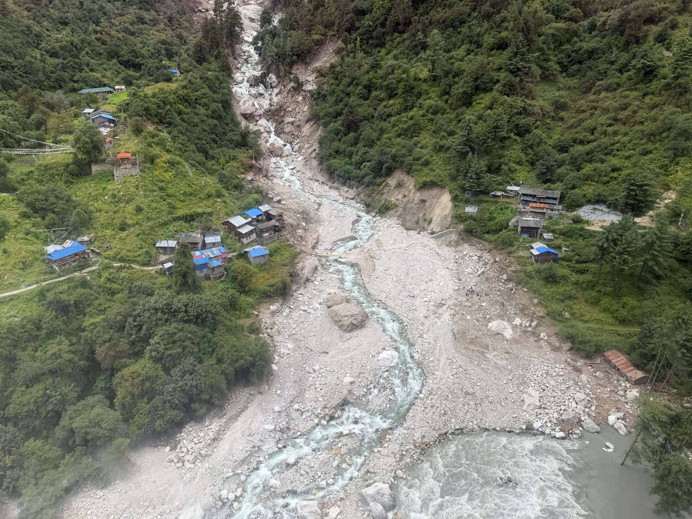 Namrung flood relief &mdash; photo 1